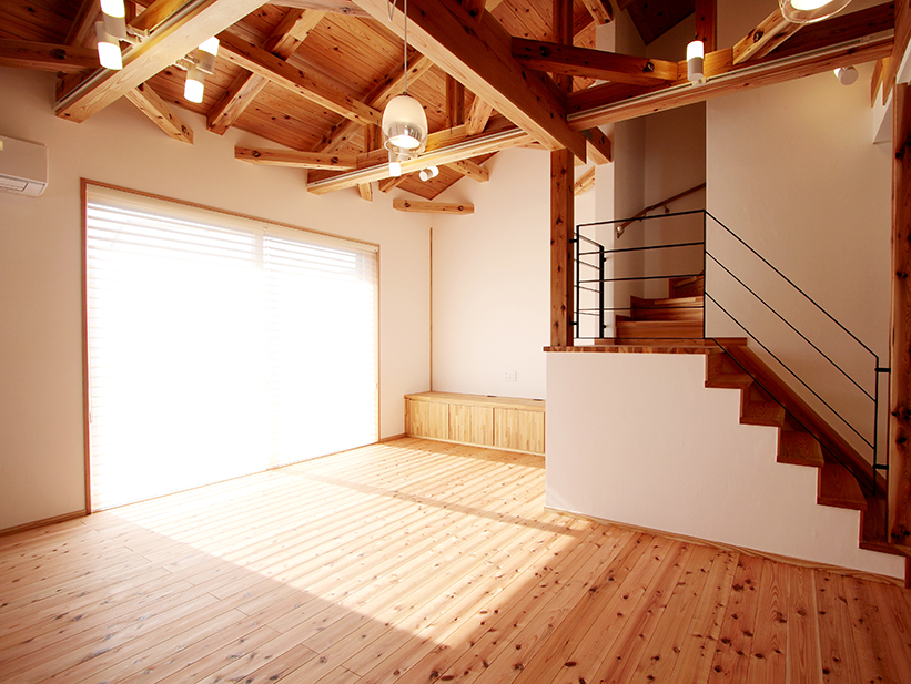木造であれば、国産の木材を使った住宅にしたい。